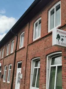 Pension zum Park - Neu Poserin