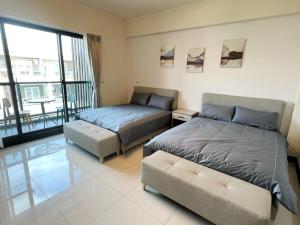 Phòng 4 Người Có Ban Công (Quadruple Room with Balcony)