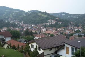 Mountain Escape City Charm