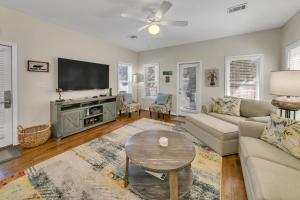Sunny Delight has recent updates including fresh flooring and paint