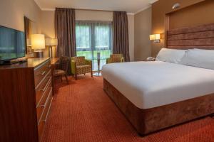 Classic Double - Accessible - Modern Wing room in Crewe Hall - QHotels