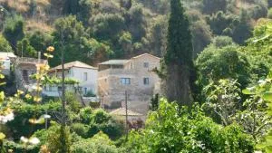 Pigi Fotos House - Nomitsís