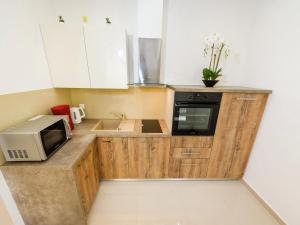 Attractive apartment in Zadar with garden