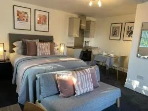 The Woden Boutique Hotel Walsall M6 J9 - 温斯伯里