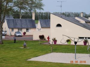 Maisons de vacances Carefully furnished cottage 5 km from Mont Saint Michel : photos des chambres