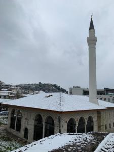 Arben Qemeri Guest House