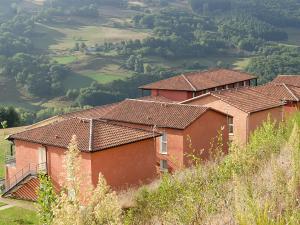 Maisons de vacances Cozy Holiday Home in Tr bas with Sauna : photos des chambres