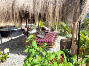 IslaMontaña Glamping