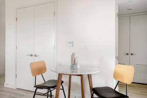 West LA 1br w gym wd nr shops dining 405 LAX-1104