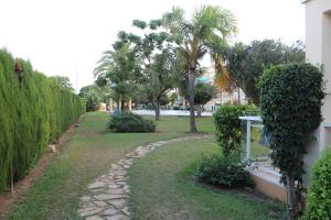 Dénia Palm Garden Apartment Pool & Parking