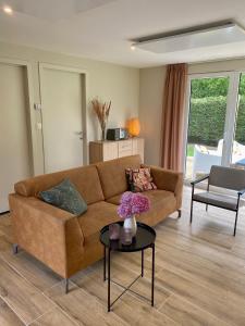 Oosterschelde Lodge met veel privacy en dicht bij het water