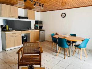 Maisons de vacances Location gite E & M : photos des chambres