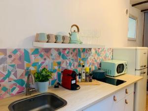 Appartements cosy studio design with modern bathroom : photos des chambres