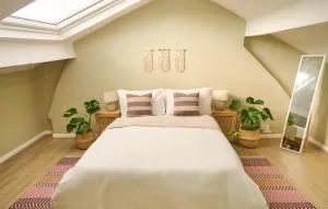 Traditional, Cosy, Stylish House, 3-Bed, 5-Min Walk, Wood End - 海伯敦桥