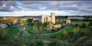 Sejours chez l'habitant La maison des remparts : photos des chambres