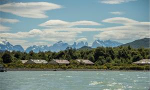 Monte Balmaceda Lodge & Glaciers