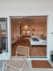 Harrington Guest Suite - Hannam Vale