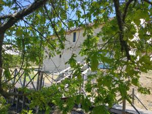 Maisons de vacances Inviting holiday home in Gourdon with terrace : photos des chambres