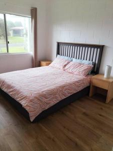 Spacious, Modern & Central