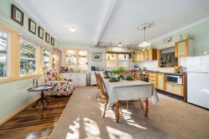 Secret Garden Cottage