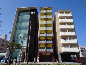 BiBi Hotel Cosmos Shintoshin - 2hvězdičkové hotely ve městě Naha