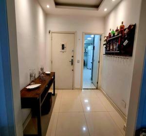 Apartamento em copacabana a 100 metros da praia