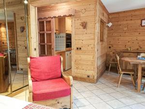 Appartements Appartement Valmorel, 2 pieces, 4 personnes - FR-1-356-425 : photos des chambres