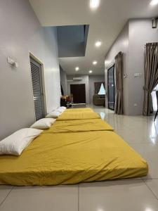F4 ROOM 4 PRIVATE BATHROOM 4B12B 5 min City Center