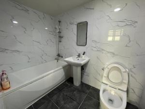 Maldives Hotel & Hostel