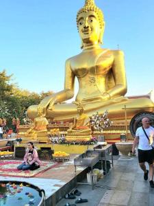 Luxury suite with sea view.