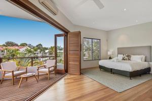 14 Cooran Court