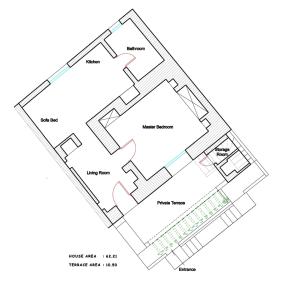 Family house by the seaside of Karavostasis