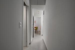 Estia Thessaloniki Apartment, cozy, spacious, sunny, 2 rooms-5 beds