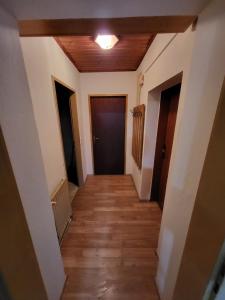 Monteurwohnung für7-8 Personen