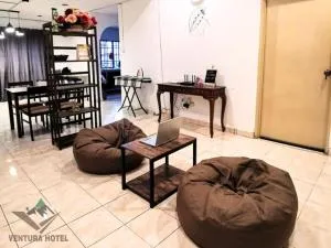 Ventura Hotel and Tours - Kampong Batu Papan