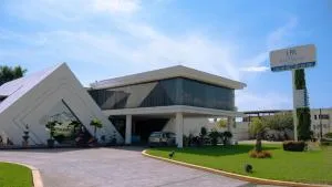 Hotel Plaza Mazari - Tapachula
