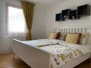 Karavanke Holiday Getaway - Dovje