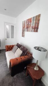 CNTRL Reading Modernized 3 bedroom House