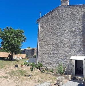 Maisons de vacances Jolie charentaise dans la campagne de saintonge : photos des chambres