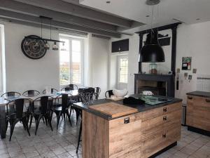 Maisons de vacances Jolie charentaise dans la campagne de saintonge : photos des chambres