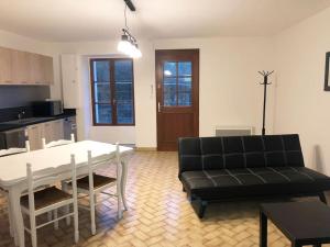 Maisons de vacances Location saisonniere a Cogles : photos des chambres