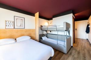 Hotels Greet Hotel Bourg en Bresse Montagnat Sud : Chambre Familiale POP - Non remboursable