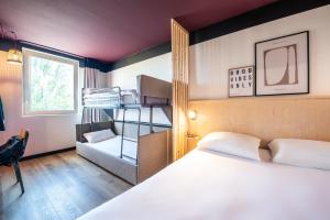 Hotels Greet Hotel Bourg en Bresse Montagnat Sud : Chambre Familiale POP