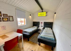 Offroadcamp- Adventure Camping, Ställplatser-Pitches-Cabins-Restaurant-Activity