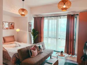 Studio Unit Viceroy Residences McKinley Hill BGC