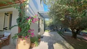 Mavrogenis Farm Chania Crete - Ptinotrofíon