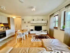 2 Bedroom Ski in Ski Out - Bach