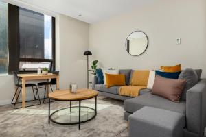 Foreshore Place Luxury Apartment