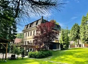 Penzion Kokorin Forest Villa - Blatce