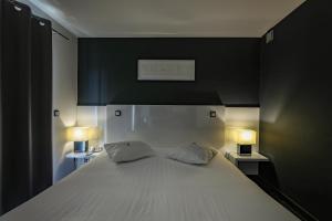 Studio (2 Adults) room in Hotel Eden Ardenne